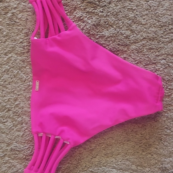 PINK pink bikini. Beautiful condition. Xsmall - Picture 7 of 8